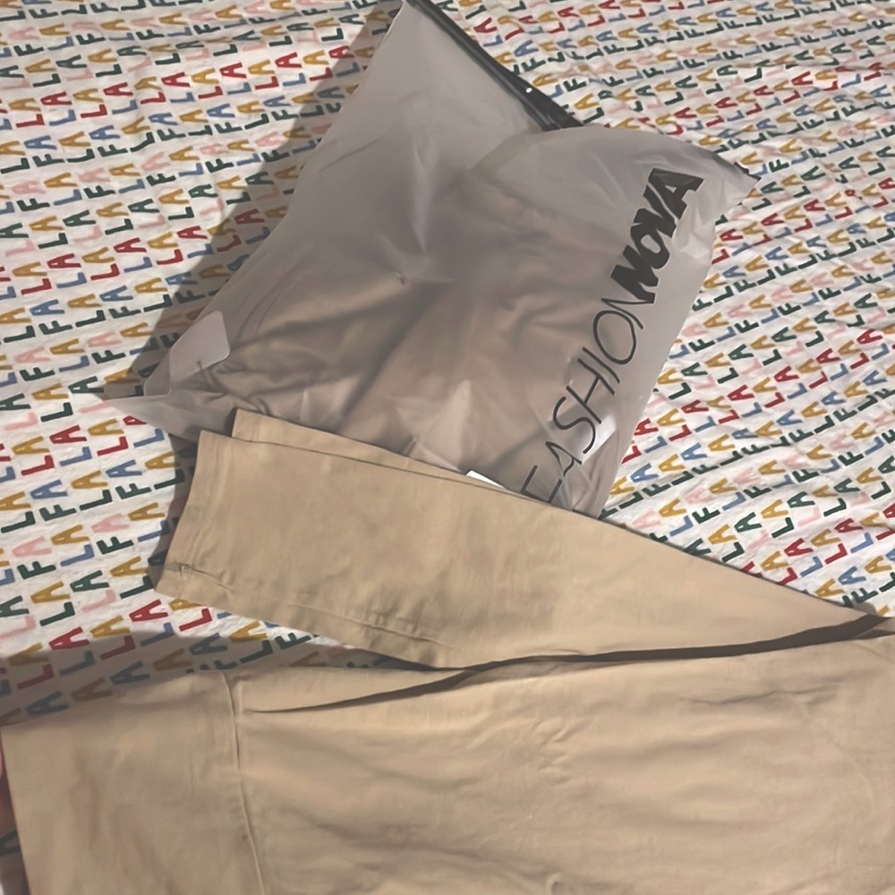Fashion Nova High Rise tights